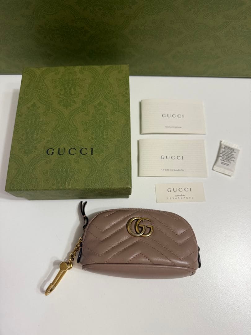 GUCCI GGマーモント　キーポーチ　キーケースケース　ベージュピンク