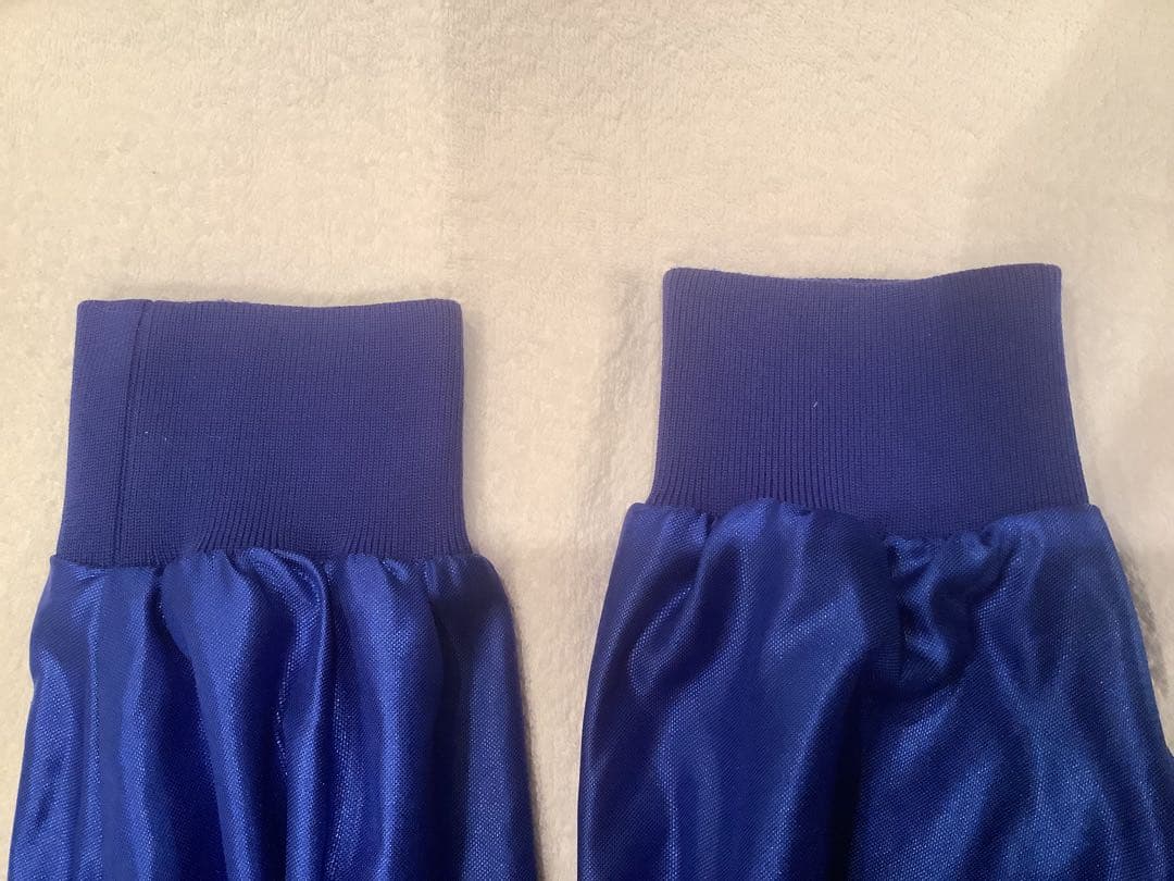 横浜ベイスターズ　スタッフ　ウエア　デサント　スタジアムジャンパー