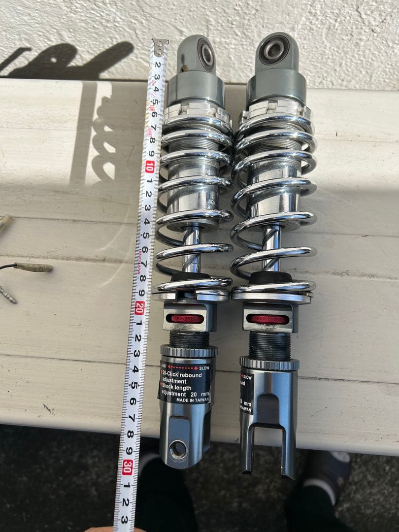 シグナスX 1〜3型　社外リヤサス　ショートタイプ