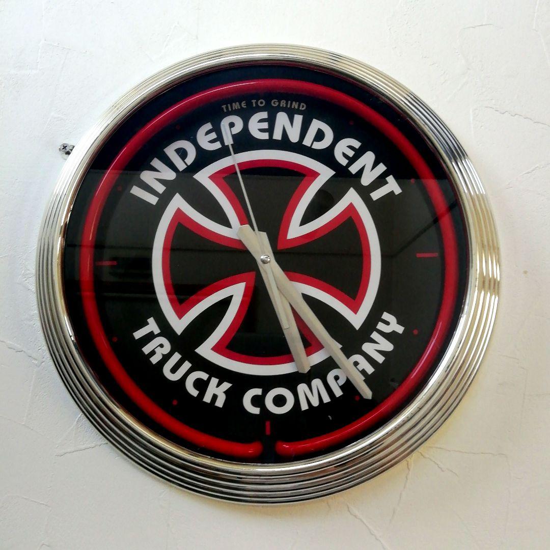 Independent　ネオン管　掛け時計　アイアンクロス　インディペンデント