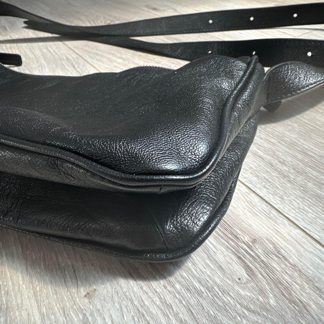 ear PAPILLONNER ショルダーバッグ　ゴートレザー