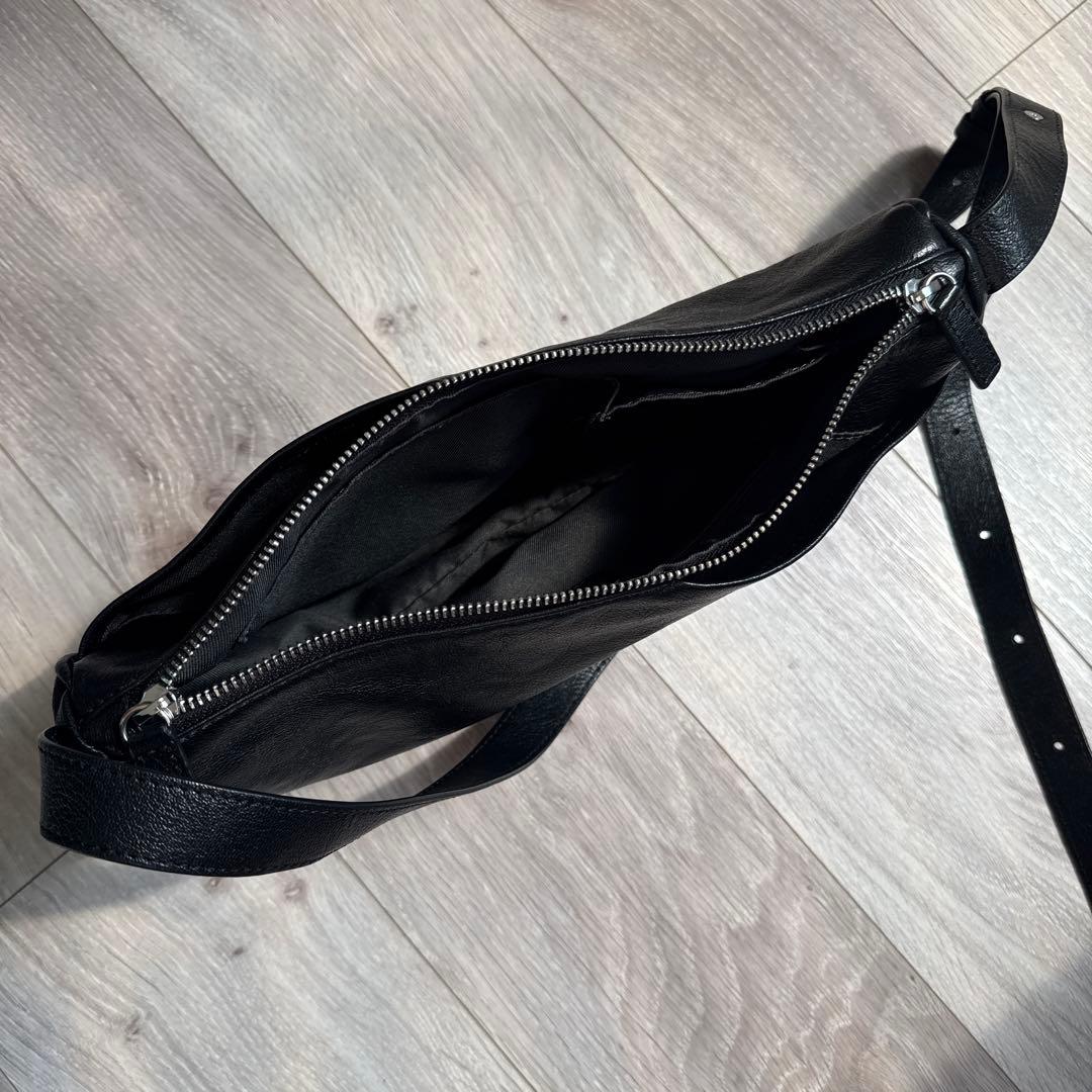 ear PAPILLONNER ショルダーバッグ　ゴートレザー