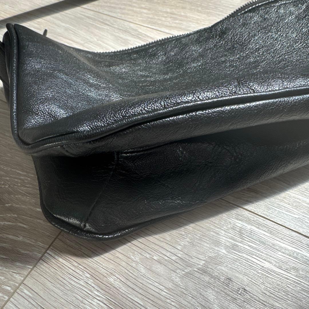 ear PAPILLONNER ショルダーバッグ　ゴートレザー