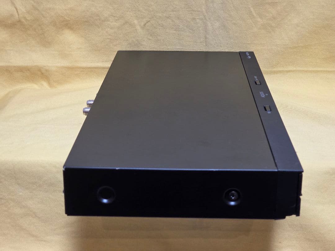 SHARP AQUOS BDレコーダー BD-NW1200　2018年製 整備品