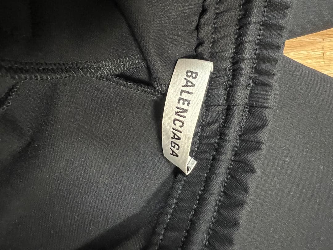 T*K様 格安　国内正規品　バレンシアガ　トラックスーツパンツ　34 サイドライ