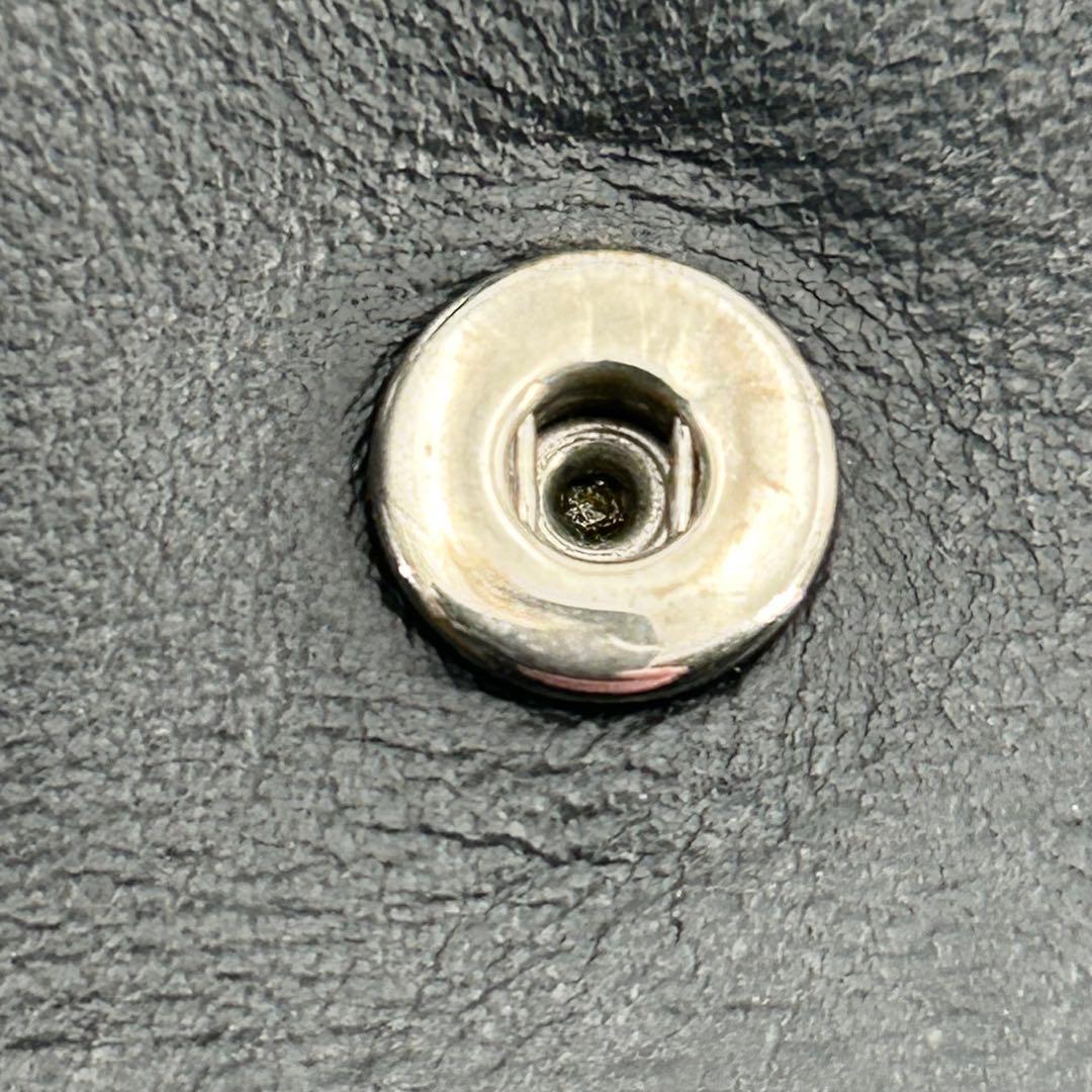 美品✨ボッテガヴェネタ　折り財布　カセット　レザー　ブラック　メンズ