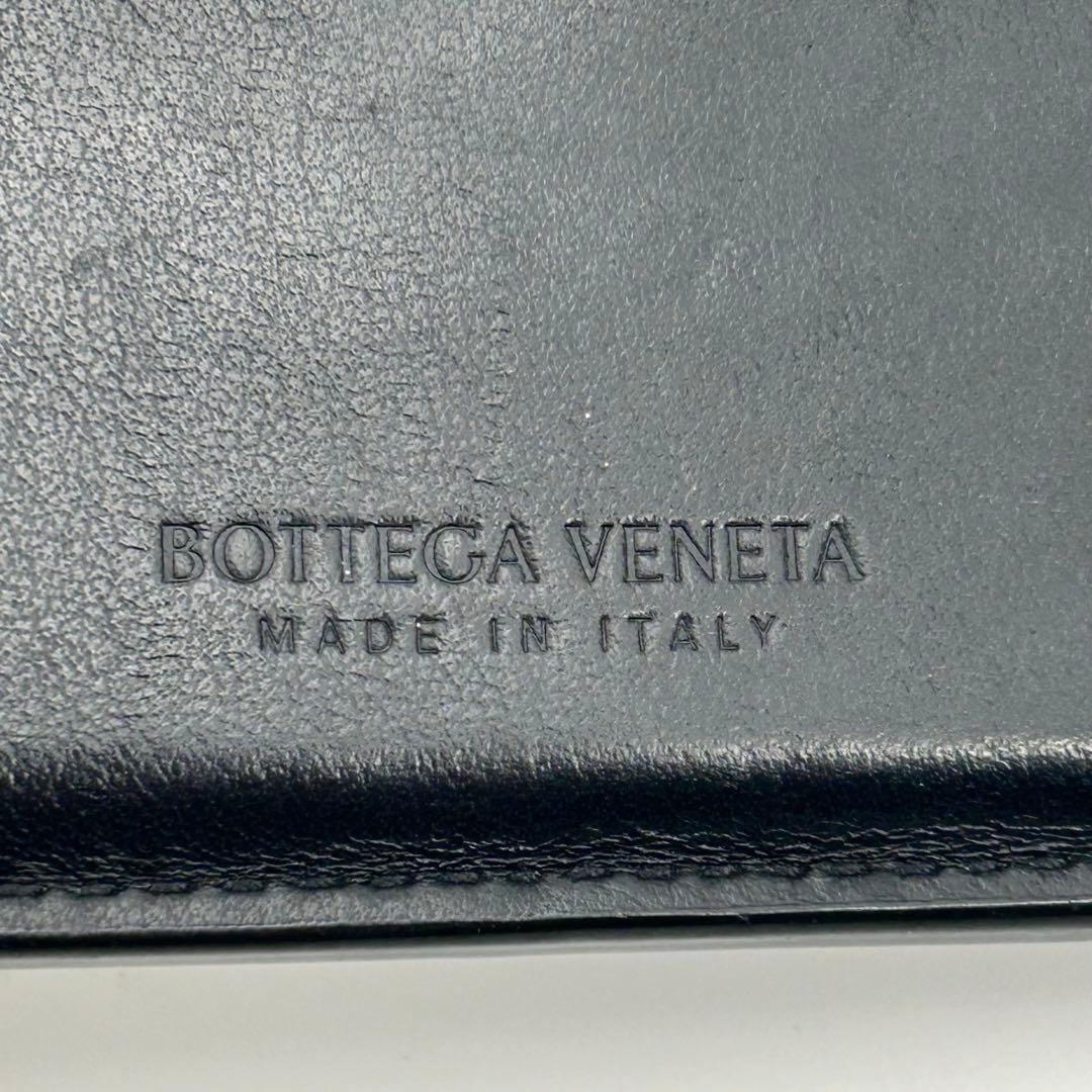 美品✨ボッテガヴェネタ　折り財布　カセット　レザー　ブラック　メンズ