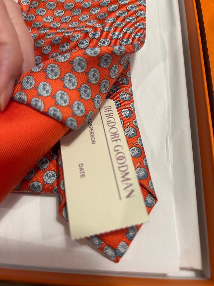 HERMES オレンジ ネクタイ　未使用品