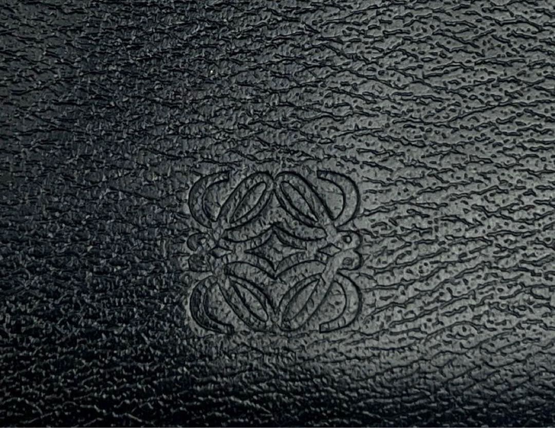 《美品》LOEWE ブラック 長財布