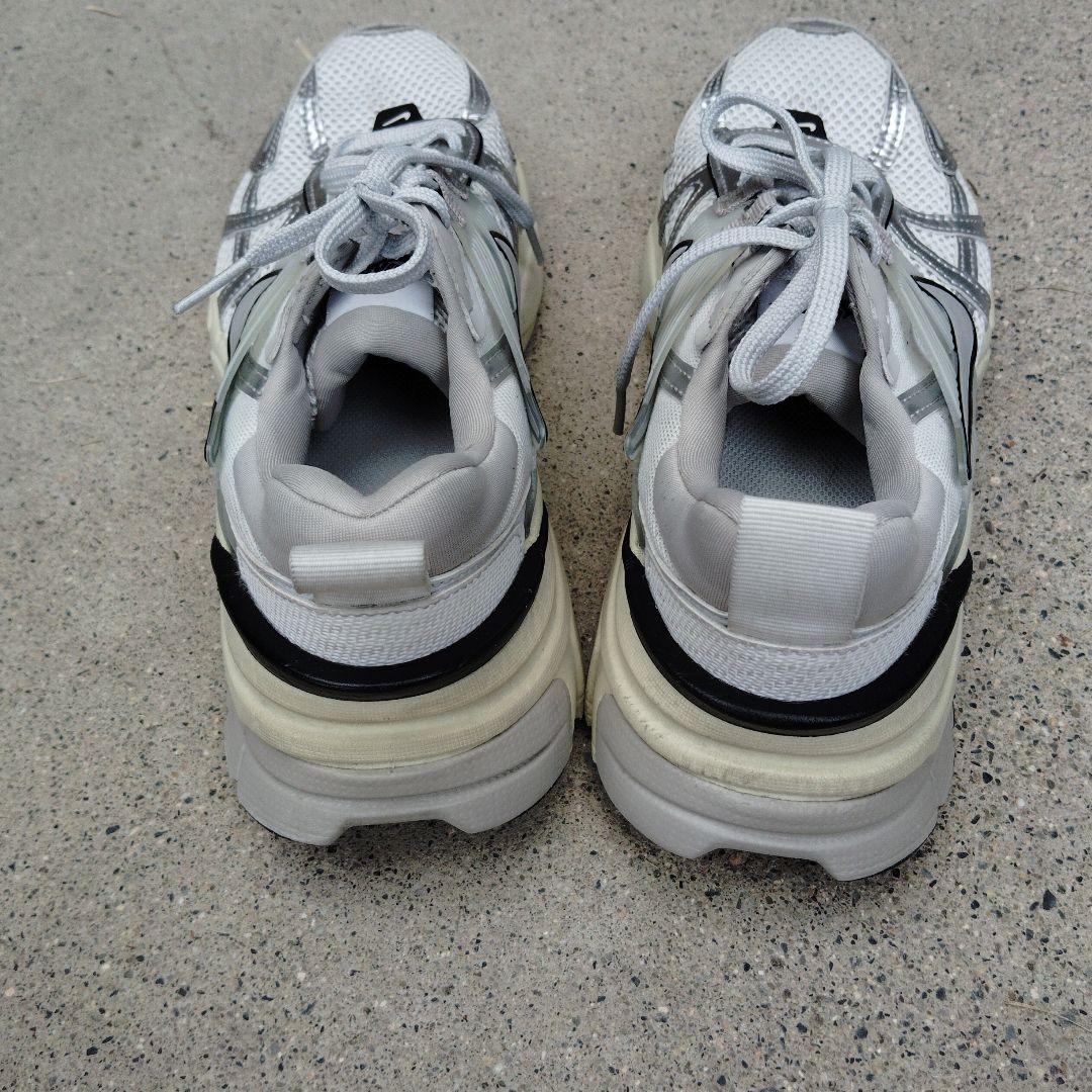 靴 NIKE W V2K RUN FD0736-100 24.5cm