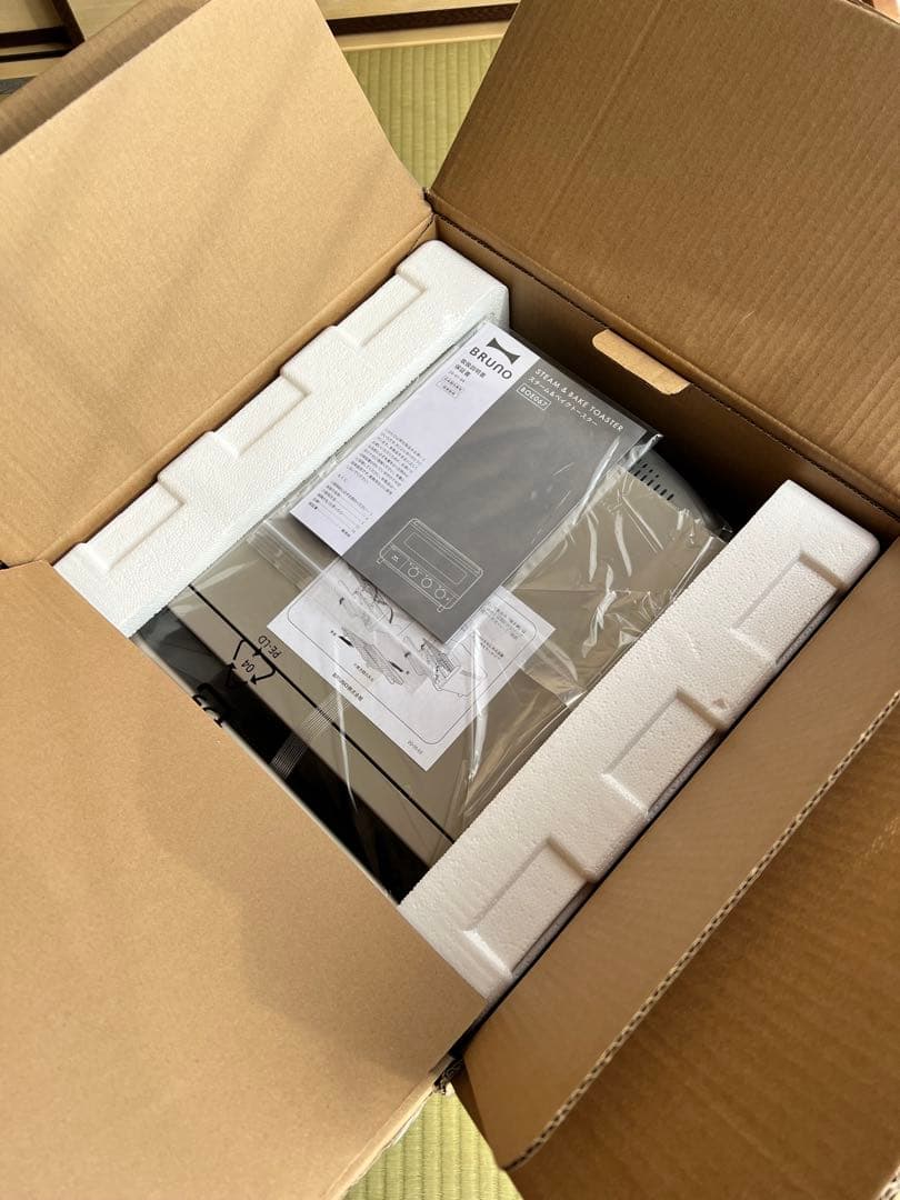 新品未使用　BRUNO スチーム＆ベイクトースター グレージュ