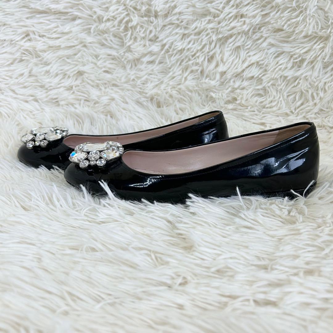 ✨希少✨MIU MIU エナメル フラットシューズ クリスタルビジュー