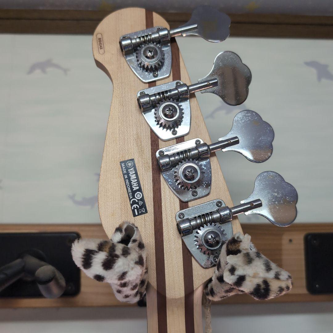 Yamaha エレキベース サンバーストカラー　BB424Ｘ