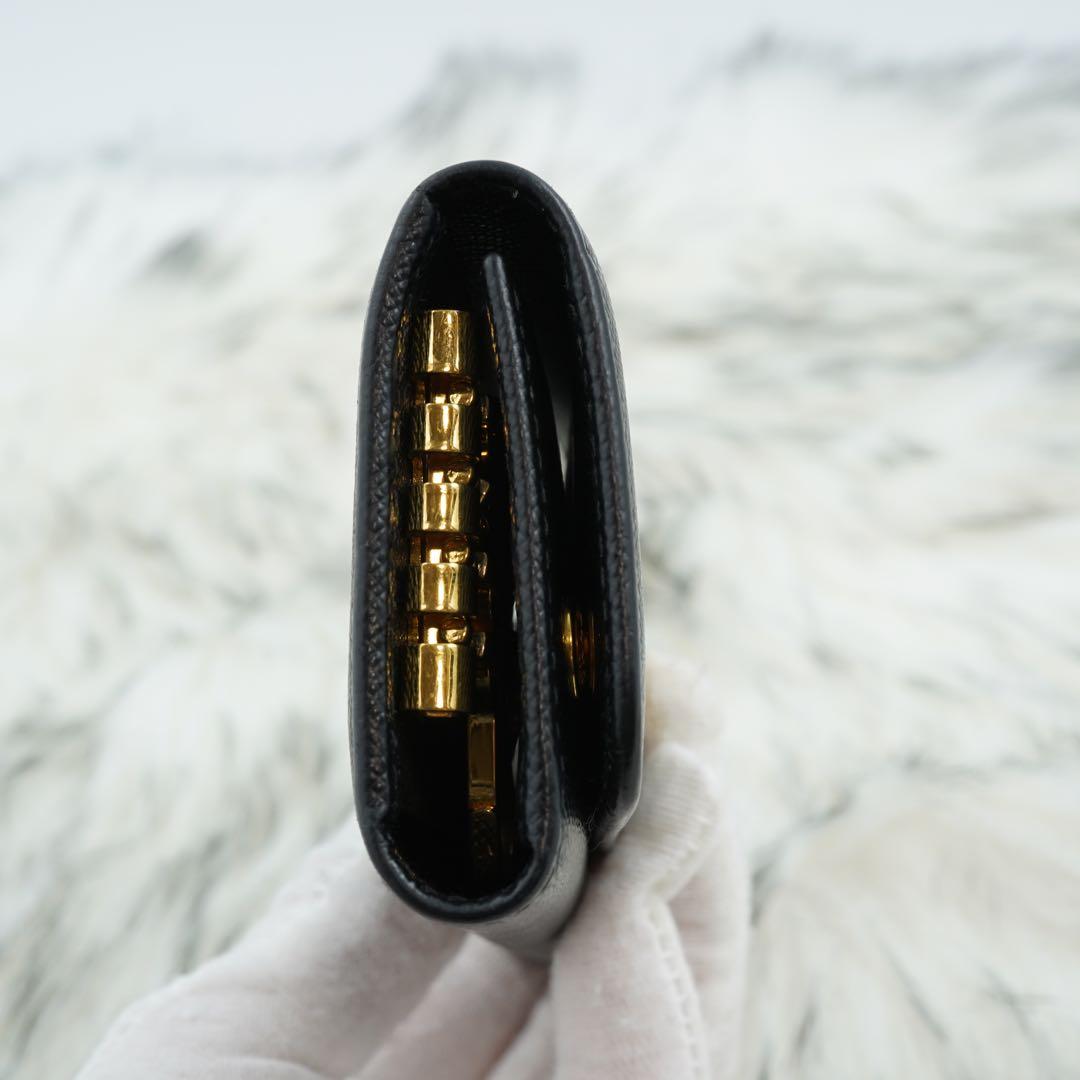 極美品　箱付き　PRADA プラダ　キーケース　サフィアーノレザー　ブラック