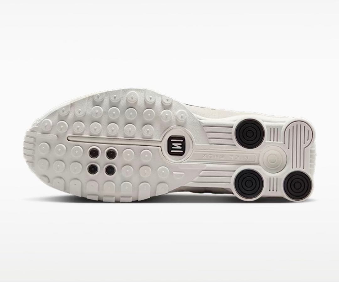 NIKE ナイキ ショックス R4 ホワイト25cm