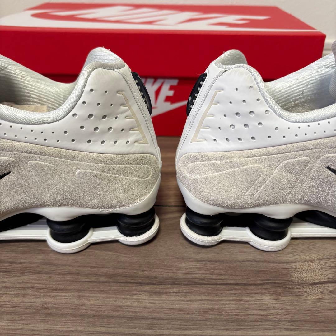 NIKE ナイキ ショックス R4 ホワイト25cm
