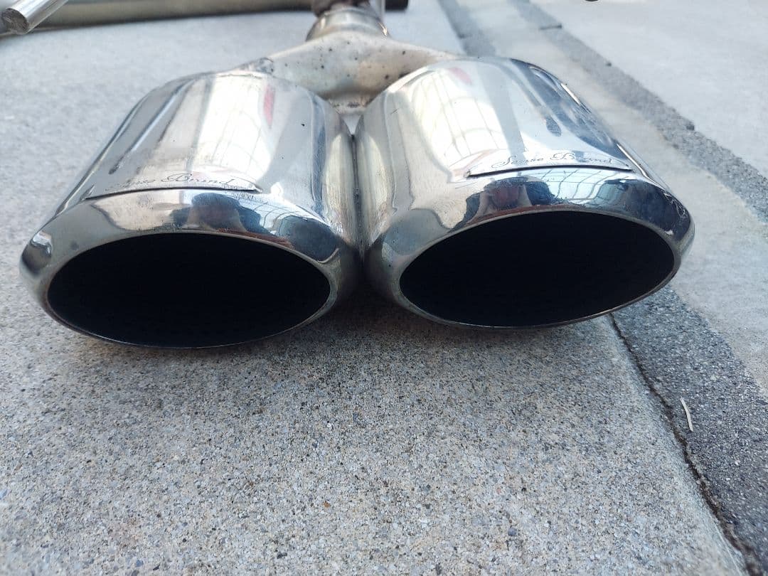 センスブランド レクサスGS350 左右四本出し マフラー クラウン等にも