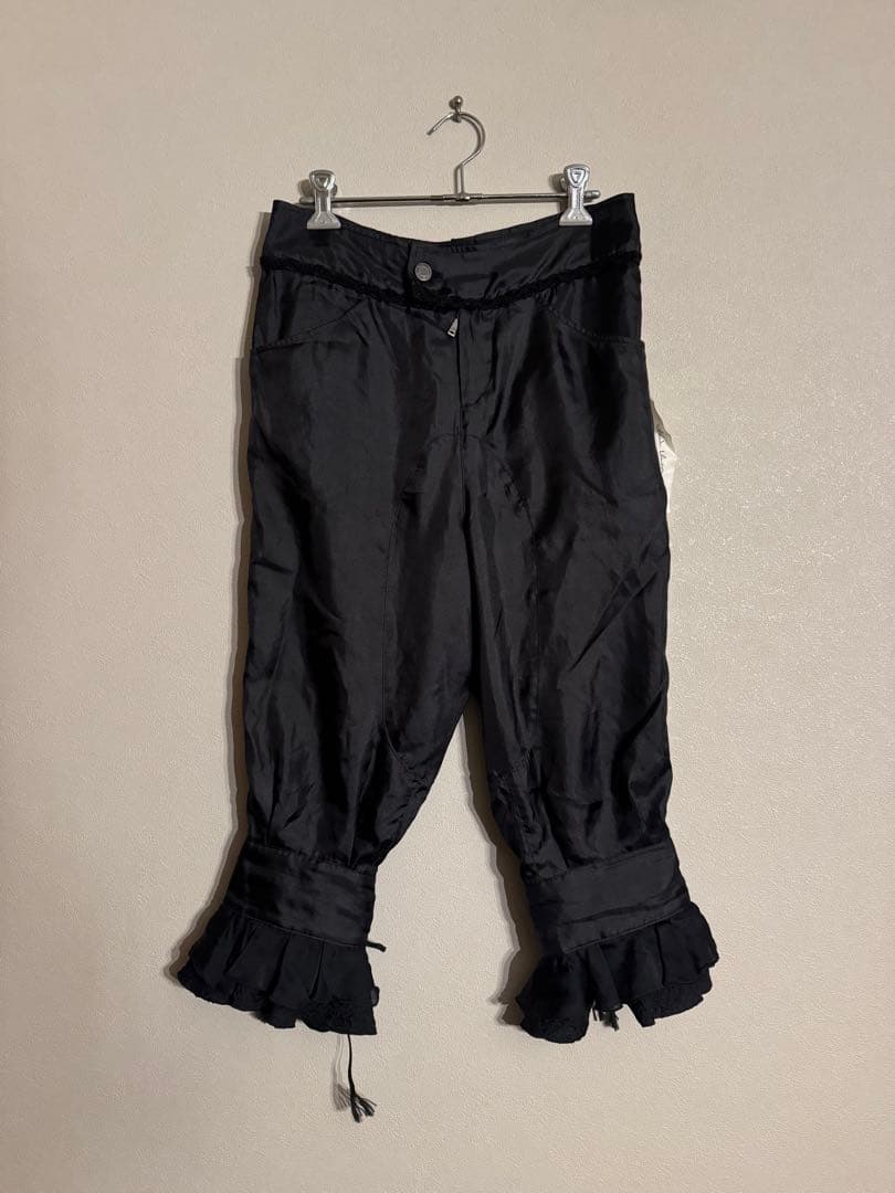 alice auaa 裾フリル クロップドパンツ