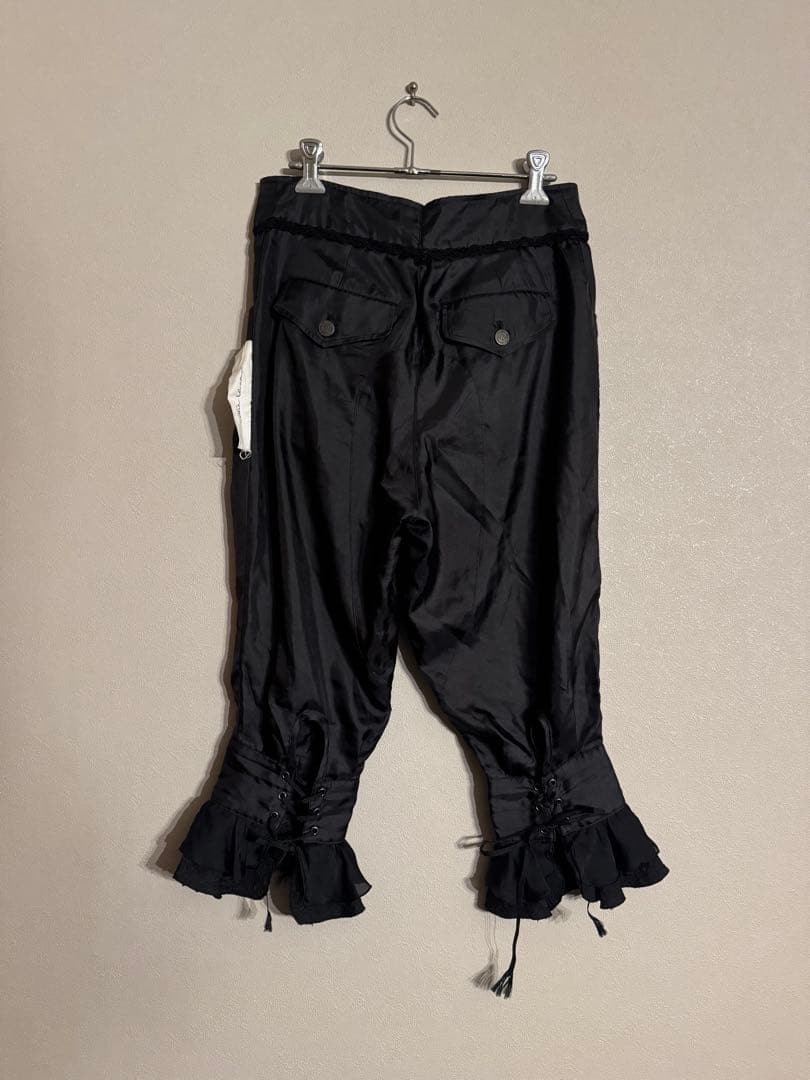 alice auaa 裾フリル クロップドパンツ