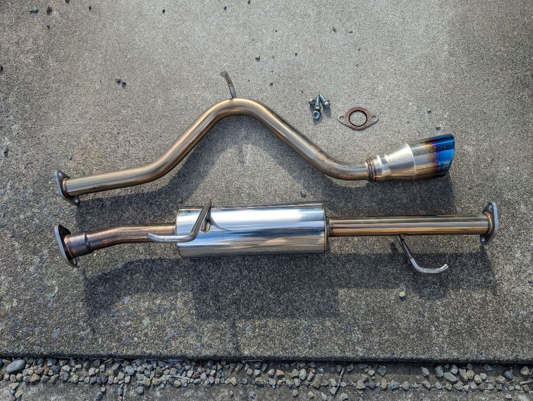 中古　エブリィ ワゴンDA17W1本出し SUS ブルー