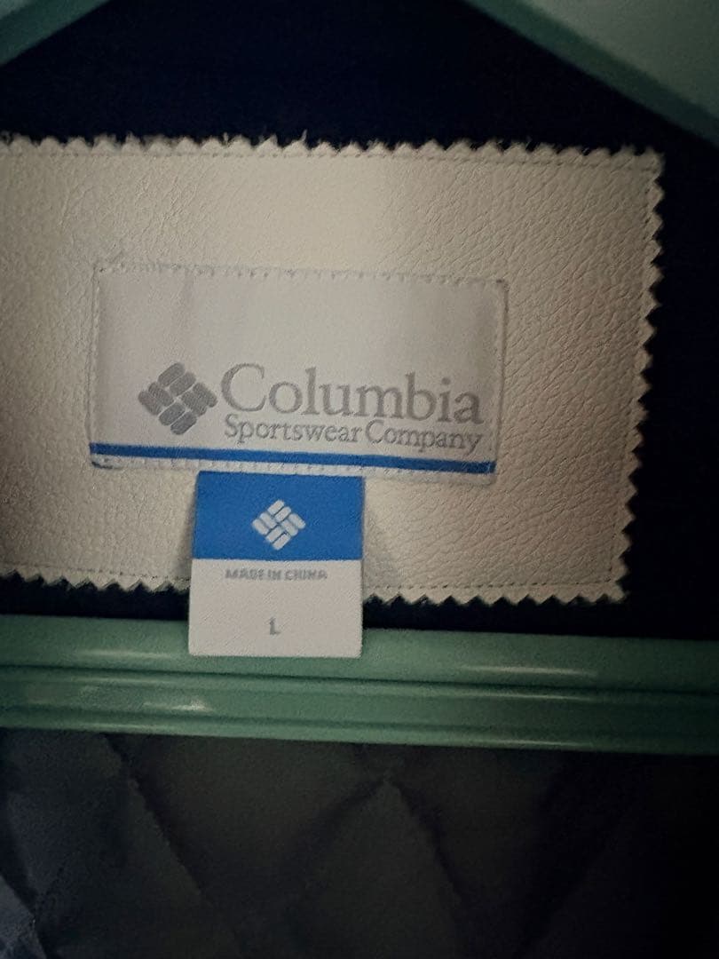 Columbia スタジャン Lサイズ ネイビー/ホワイト牛革使用 値下げ交渉可