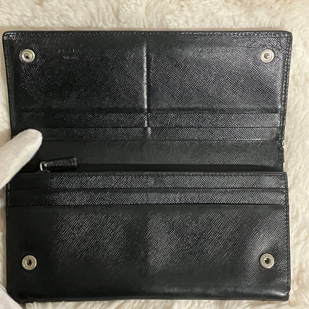 PRADA 長財布 三角ロゴ　サファイアーノレザー