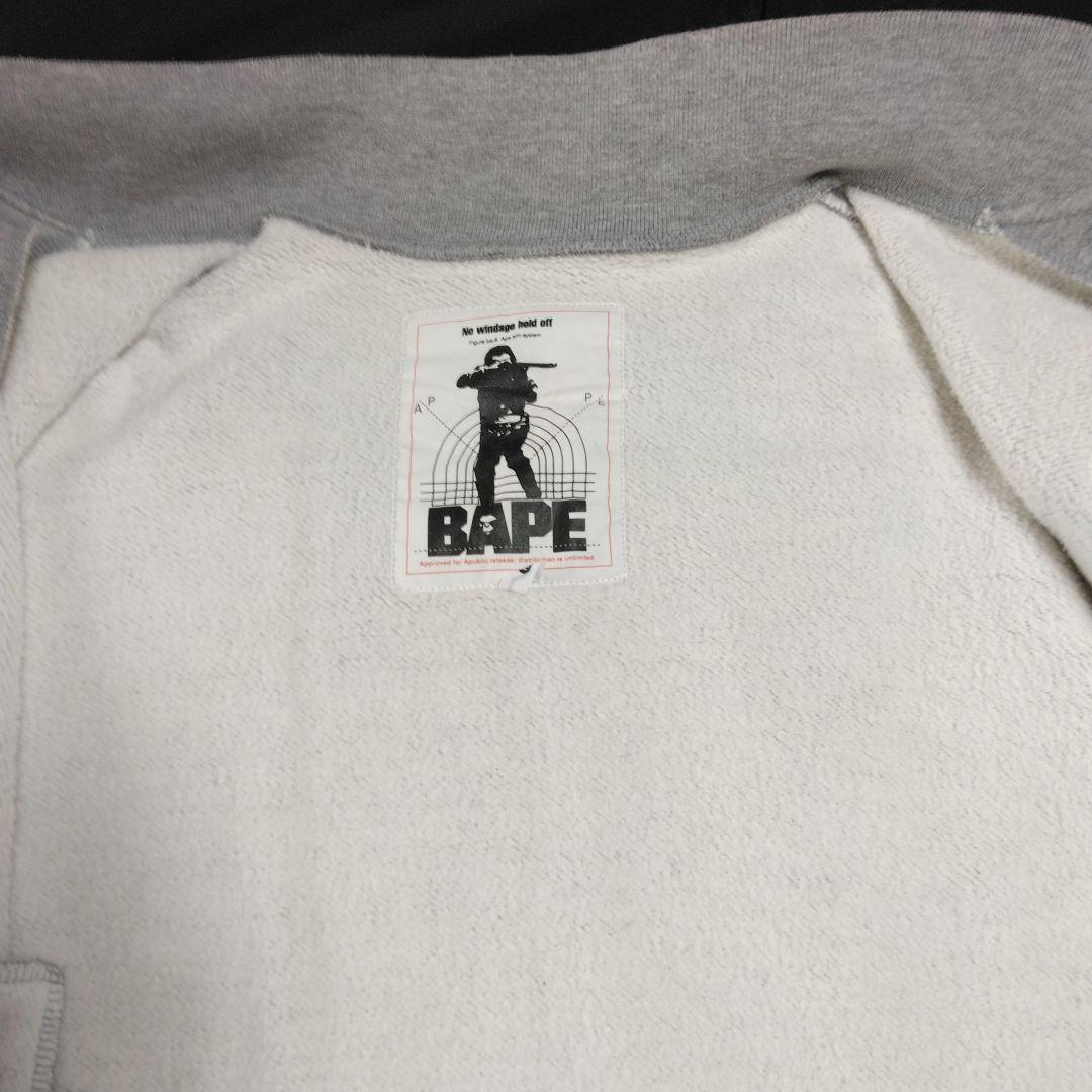 BAPE スタジャン Mサイズ グレー/ホワイト　訳あり