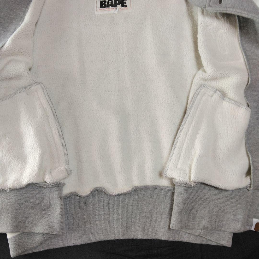 BAPE スタジャン Mサイズ グレー/ホワイト　訳あり