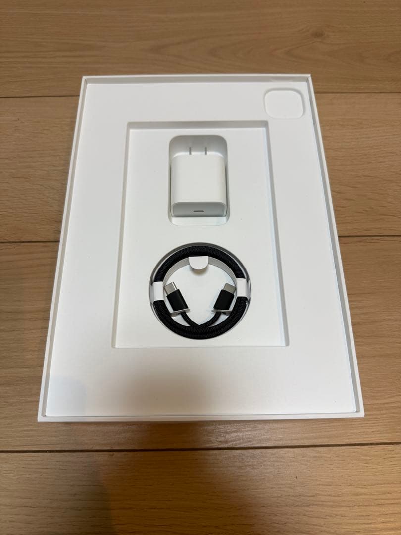 【美品】iPad Pro M4 11インチ（Wi-fiモデル）