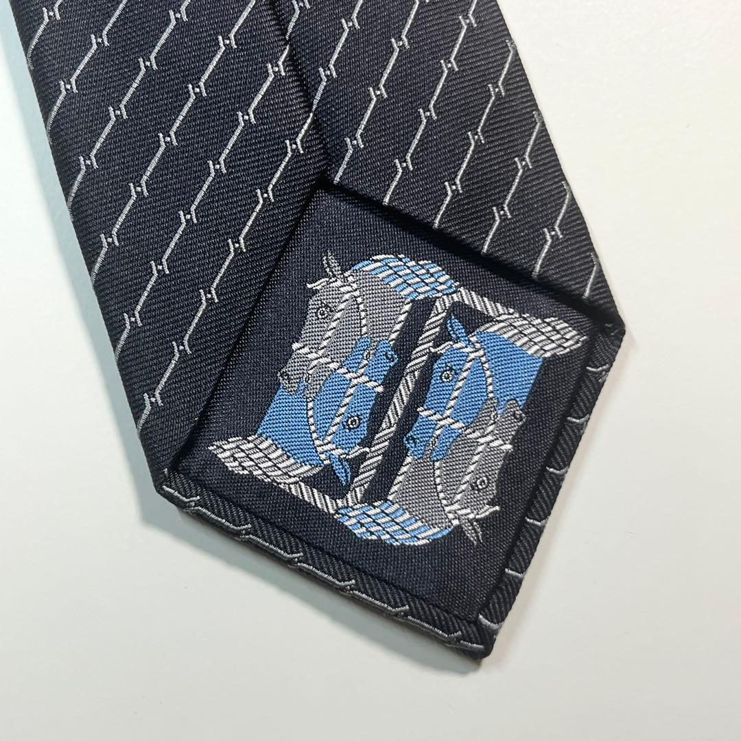 希少✨未使用✨HERMES エルメス　ネクタイ　H柄 ホース　馬　ナロータイ