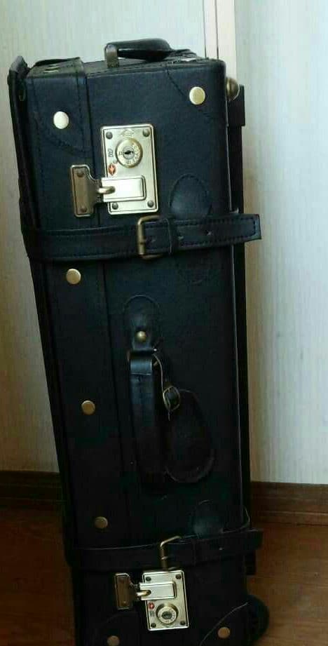 1/29新着☆☆キャリーバッグ　トランク　本革　軽量　静音　旅行　出張　バッグ