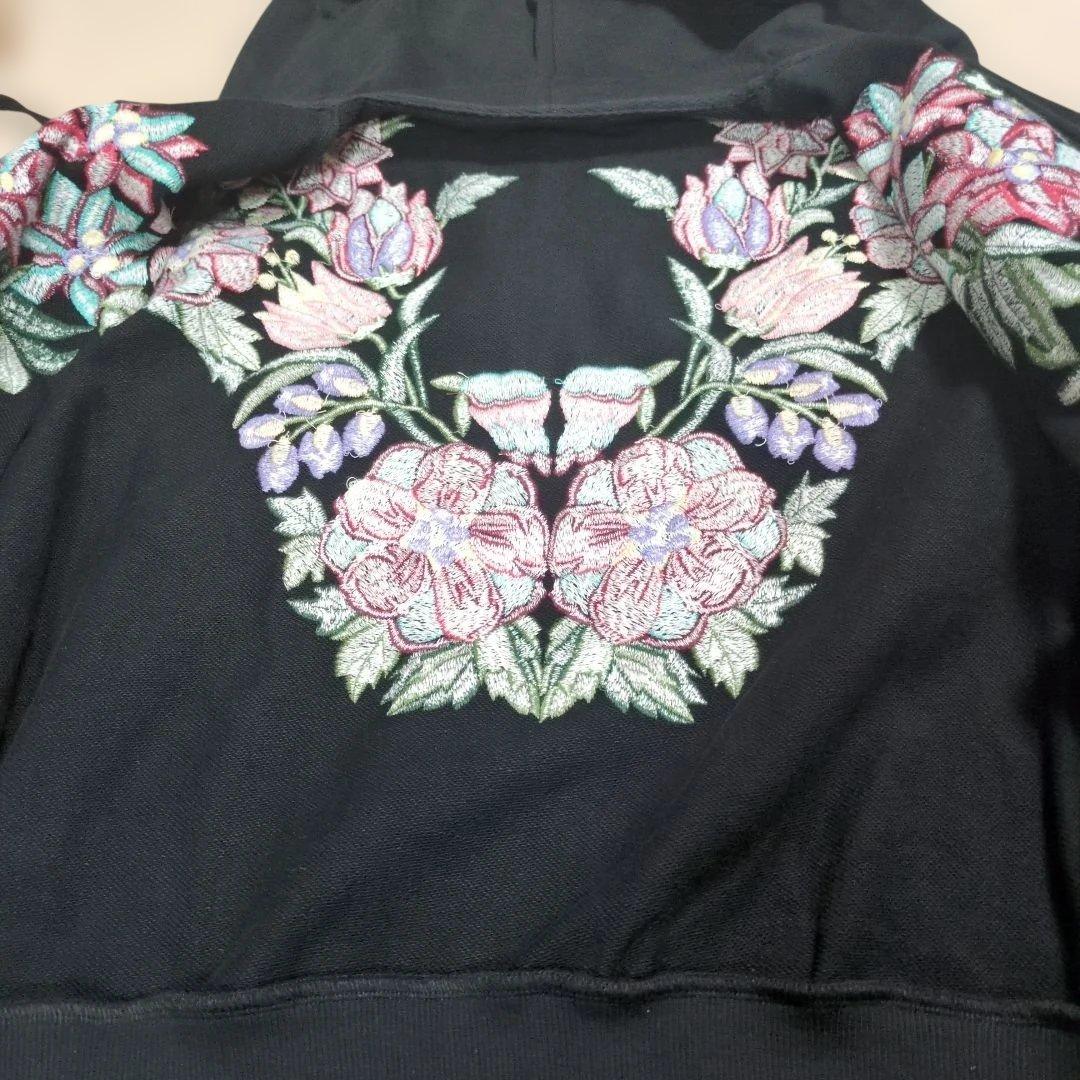 みぃ！グレースコンチネンタルパーカー