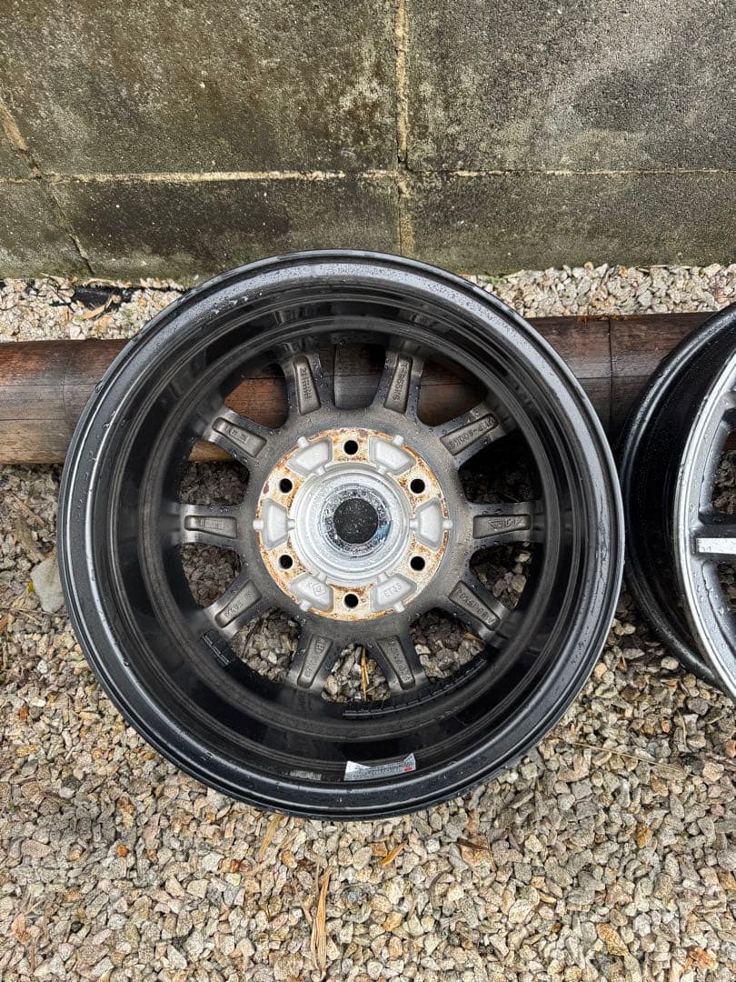 15インチ ロードマックス６穴　ハイエース