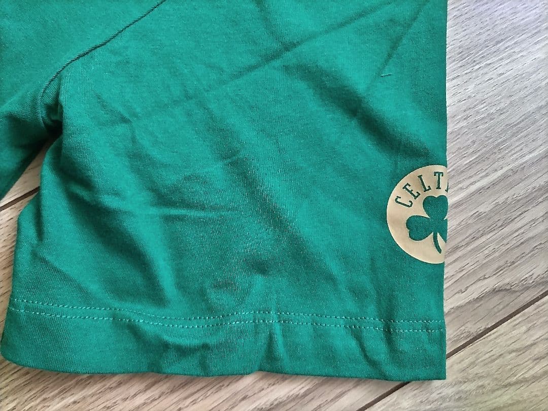 ボストン セルティックス エッセンシャル ジョーダン NBA Tシャツ