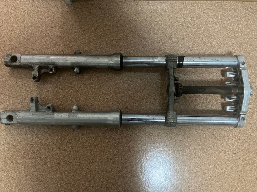 ゼファーχ 400 フロントフォーク ステム ホイール アクスル メーターギア