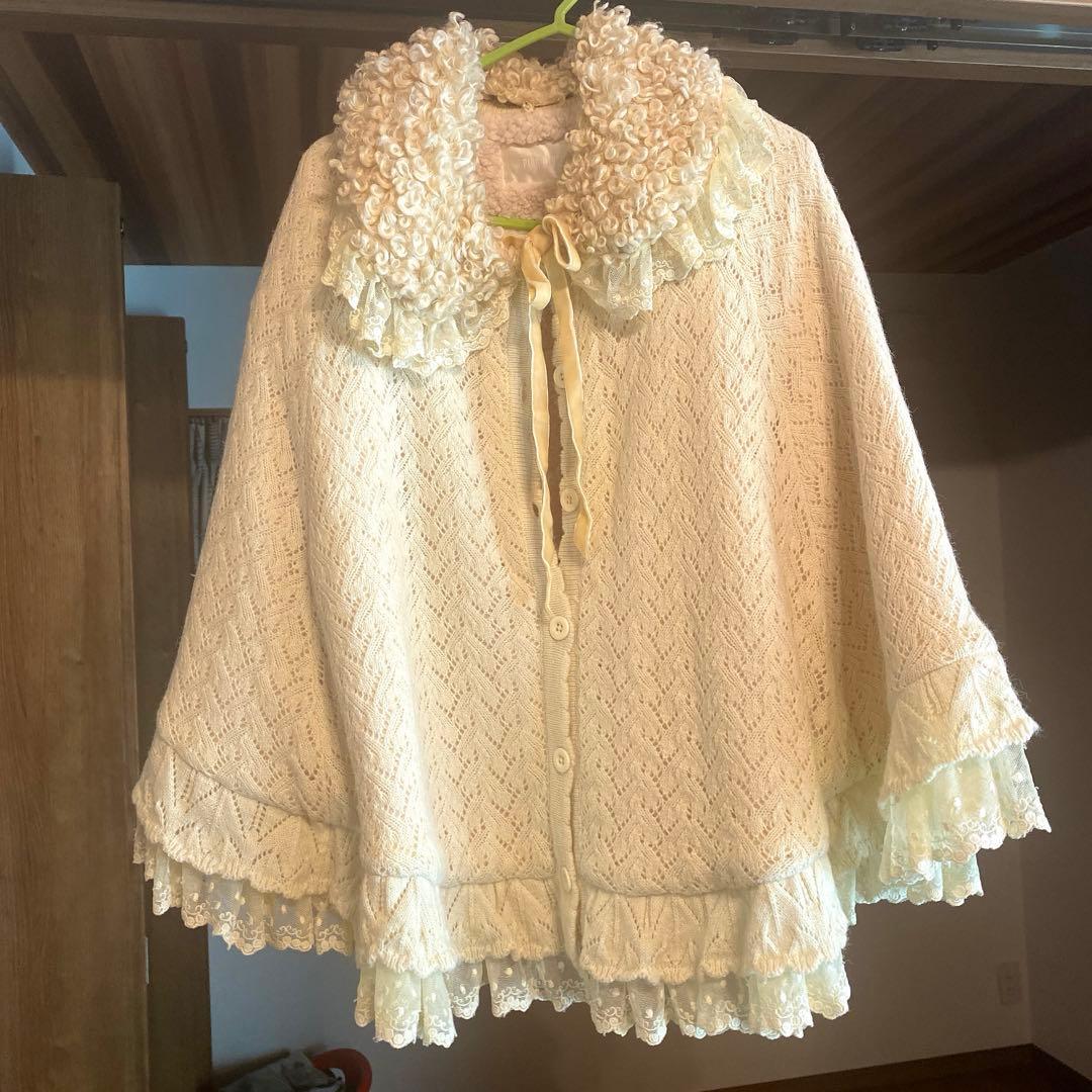 最終値下げ　売り切りセール！　pink house ポンチョ•ケープコート