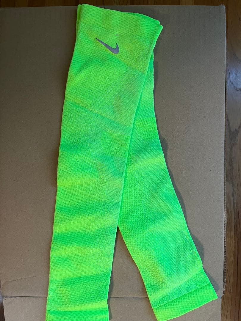 ナイキ　アームスリーブ　セット