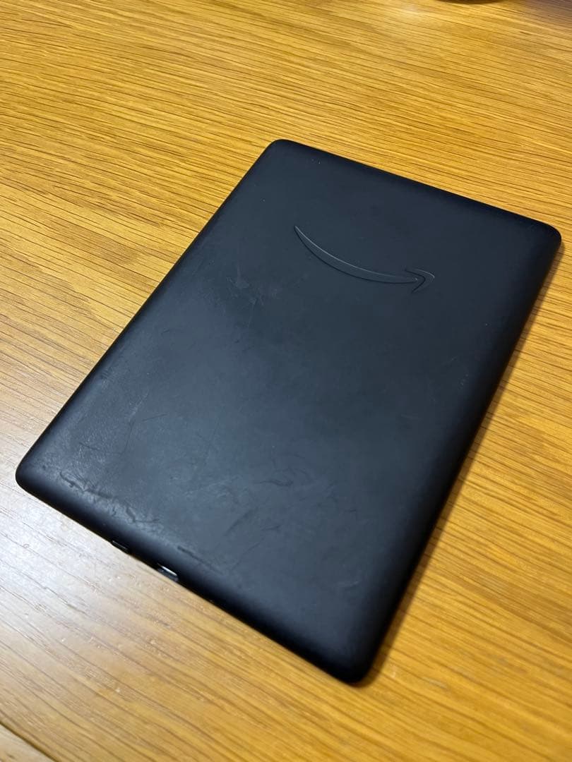 Kindle Paperwhite (8GB) 6.8インチ　広告なし