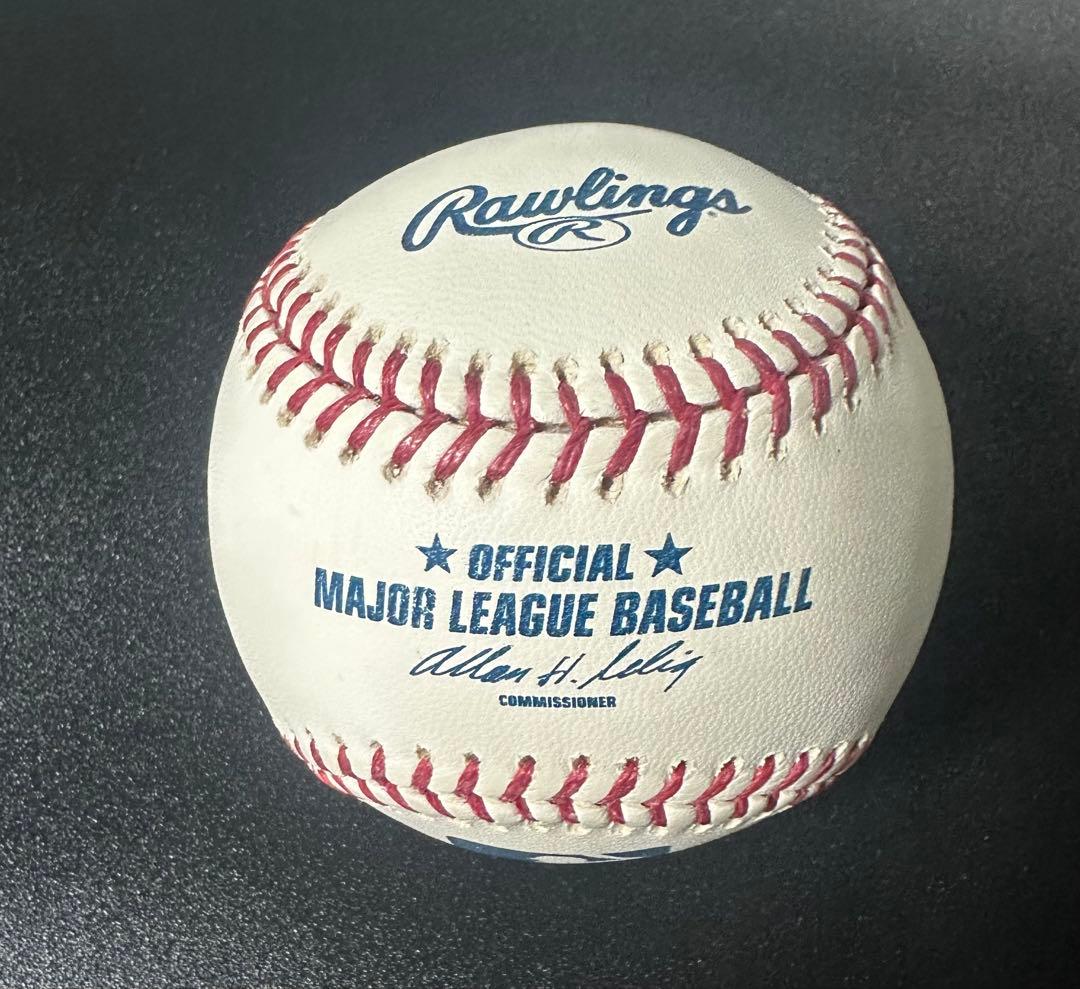 シ*ん様 シアトル　マリナーズ　イチロー直筆サイン入りボール　公式球