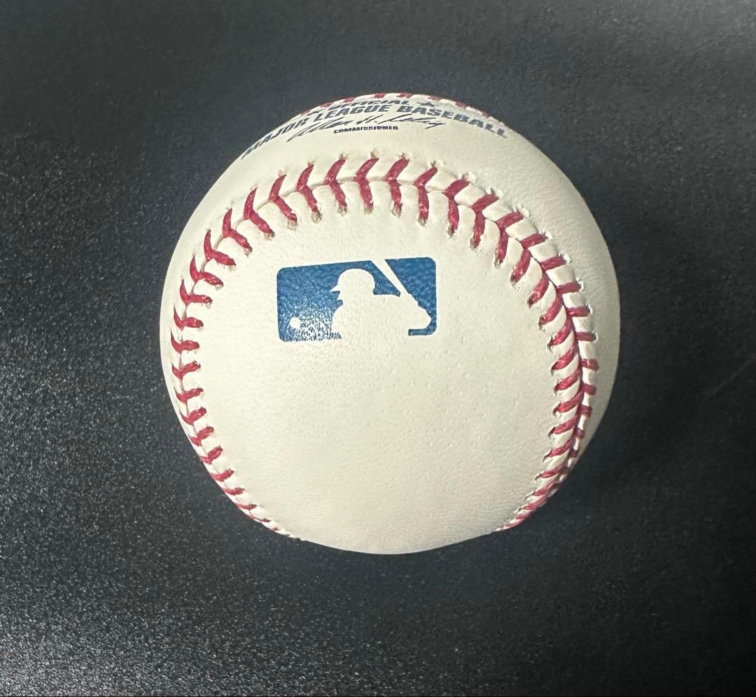 シ*ん様 シアトル　マリナーズ　イチロー直筆サイン入りボール　公式球