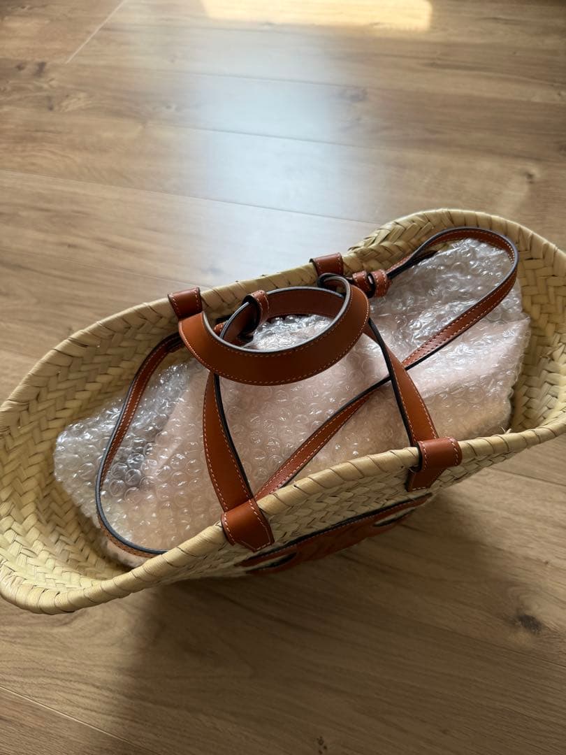 Ann【美品】CELINE ティーン クラシック パニエ タン