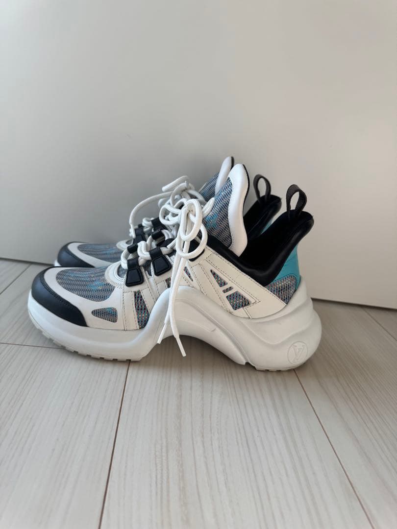 【美品】ルイ・ヴィトン　LOUIS VUITTON スニーカー　アークライト