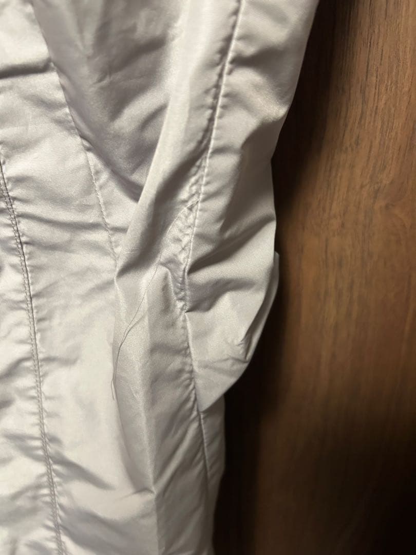 cost per kilo ナイロン　変形　トラックパンツ