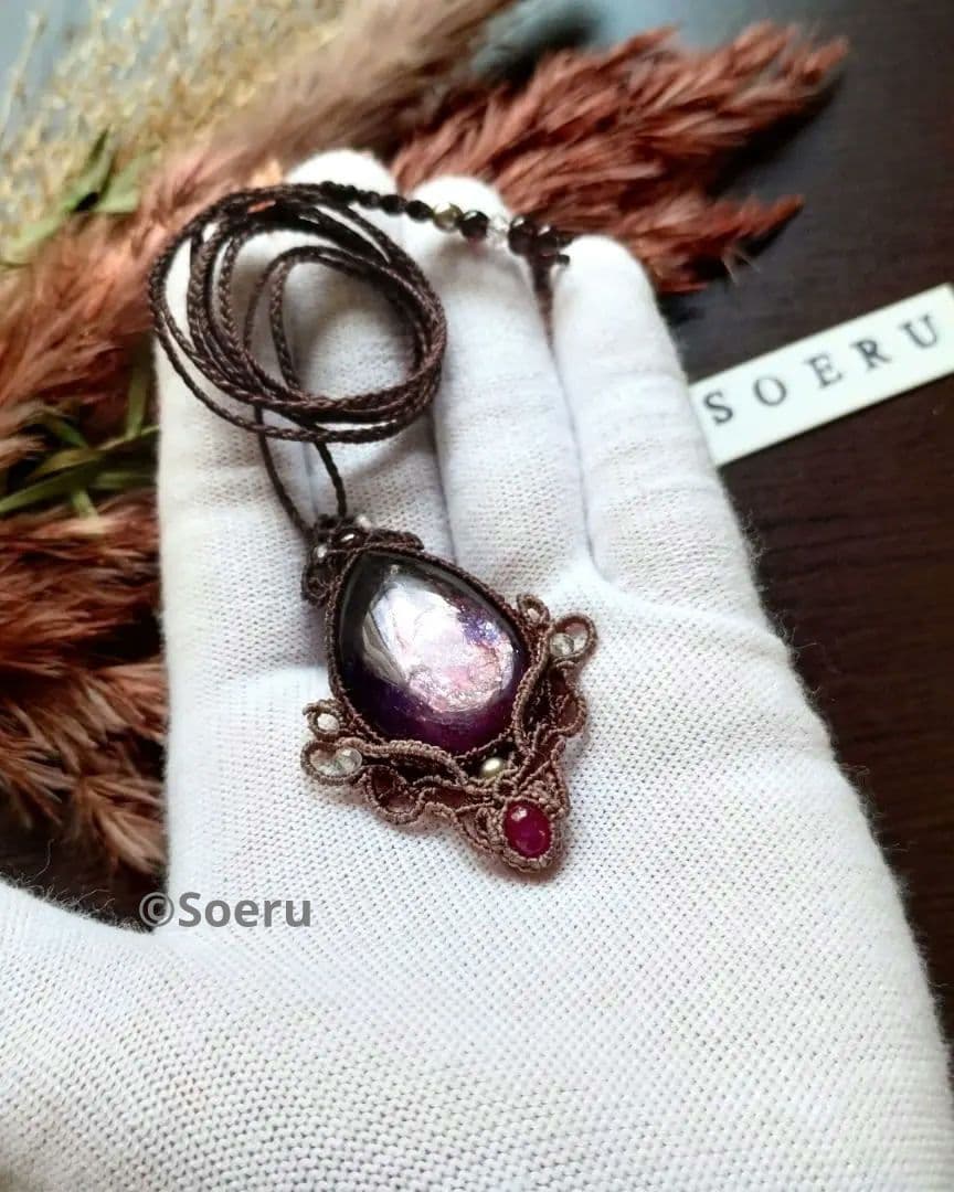 【Ray.s（零）】レピドライト＆ルビーのマクラメ編みネックレス