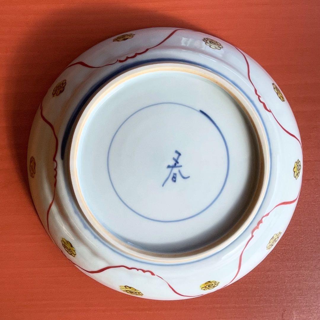 正木春蔵　色絵染付花蝶文　深皿