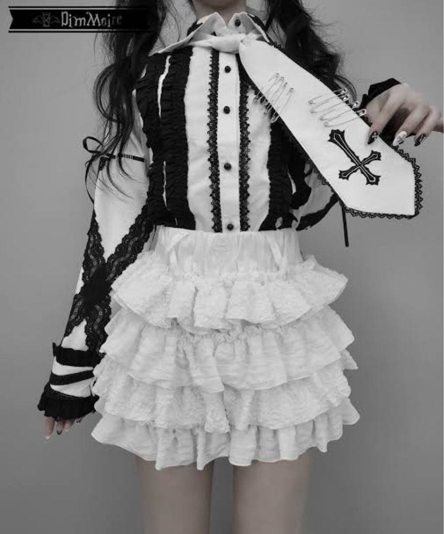 DimMoire【ディムモアール】フリルミニスカパン White