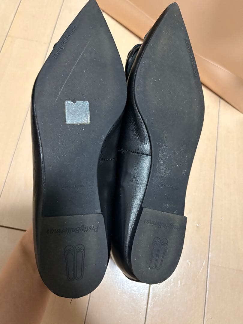 Pretty Ballerinas ブラック フラットシューズ 美品