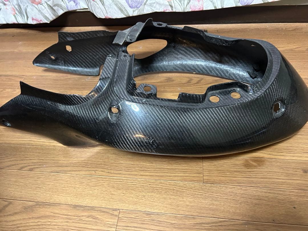 初期型ハヤブサ用ドライカーボンシートカウル