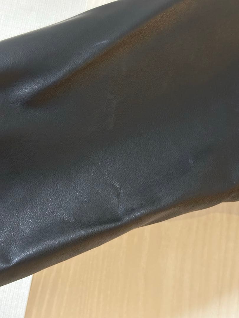 MISTREASSミストレアス スタジャン 三上悠亜