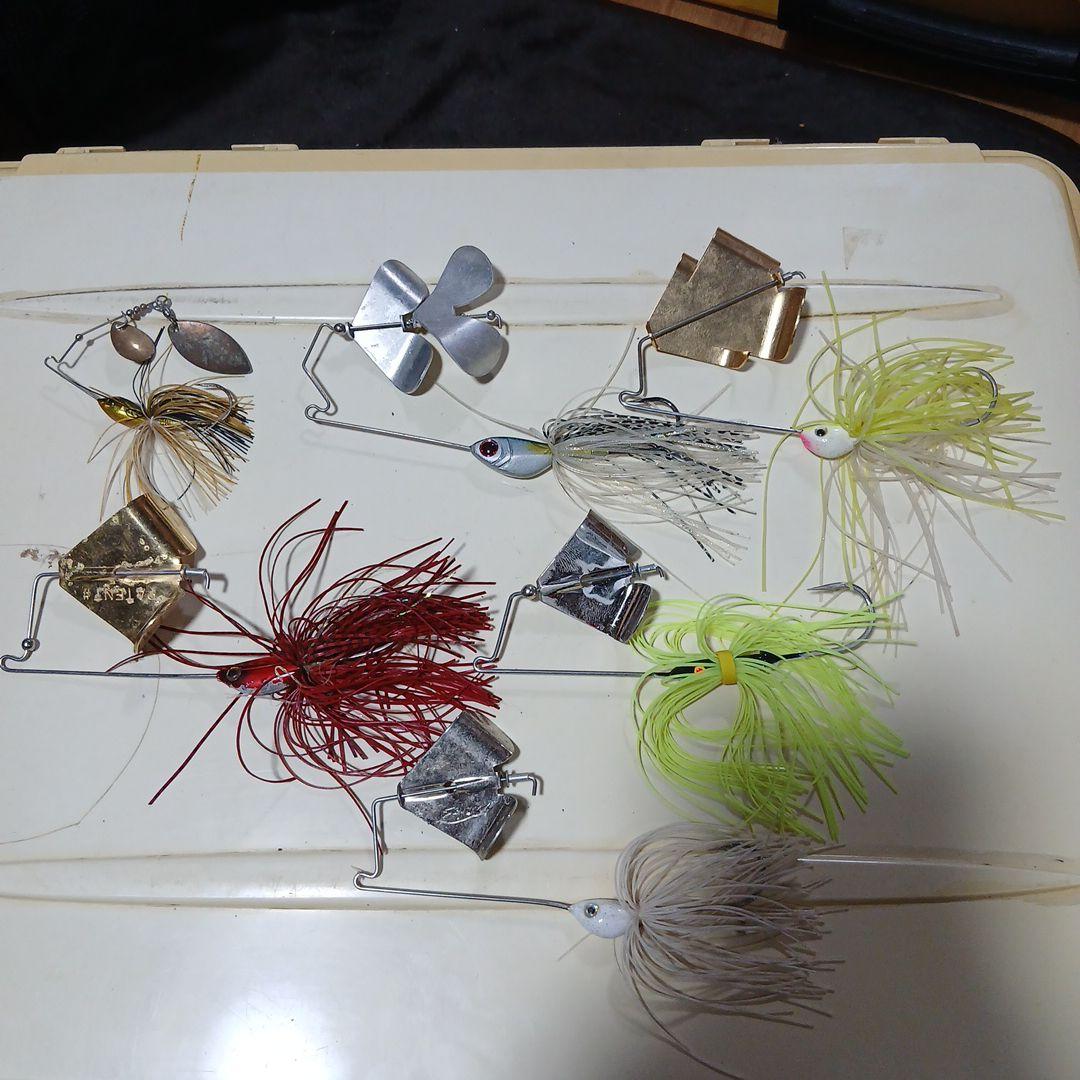 バス釣り引退セット235000セットはワームも込みになります。